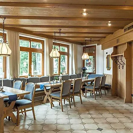 & Restaurant Becher Hotel 3*