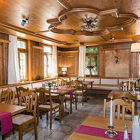 & Restaurant Becher Hotel