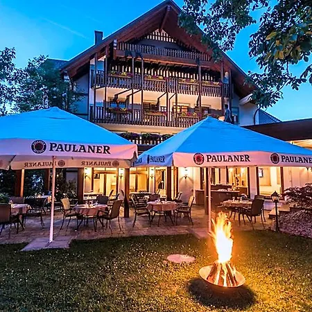& Restaurant Becher