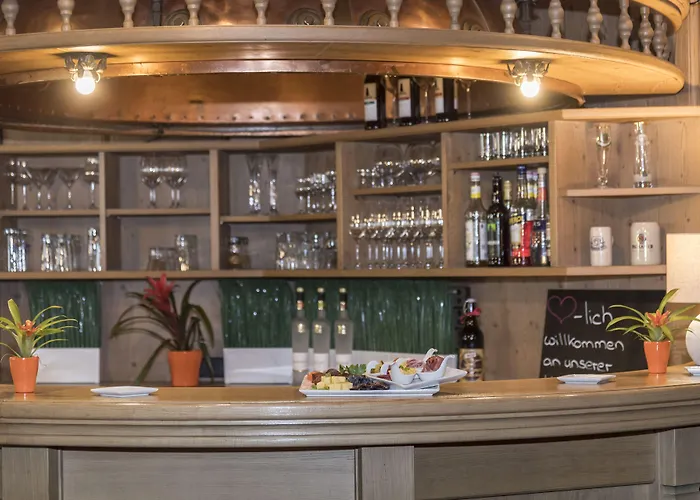 & Restaurant Becher 3*