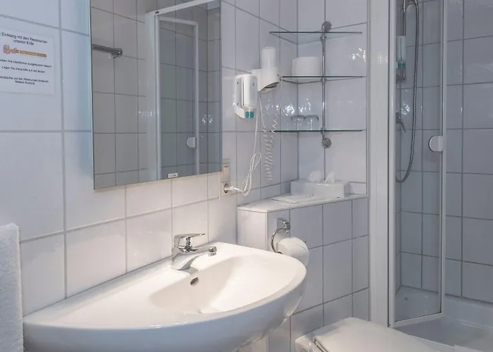 Отель & Restaurant Becher 3*