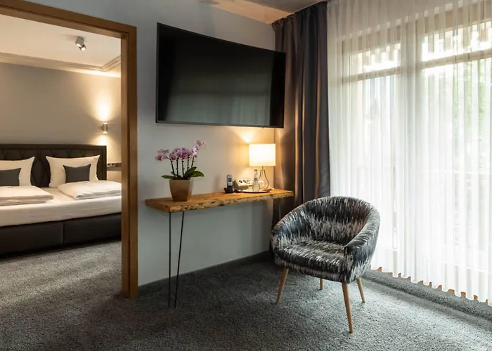 & Restaurant Becher 3* Donzdorf