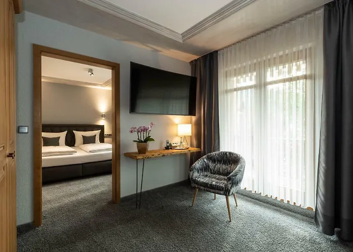 & Restaurant Becher Hotel 3*